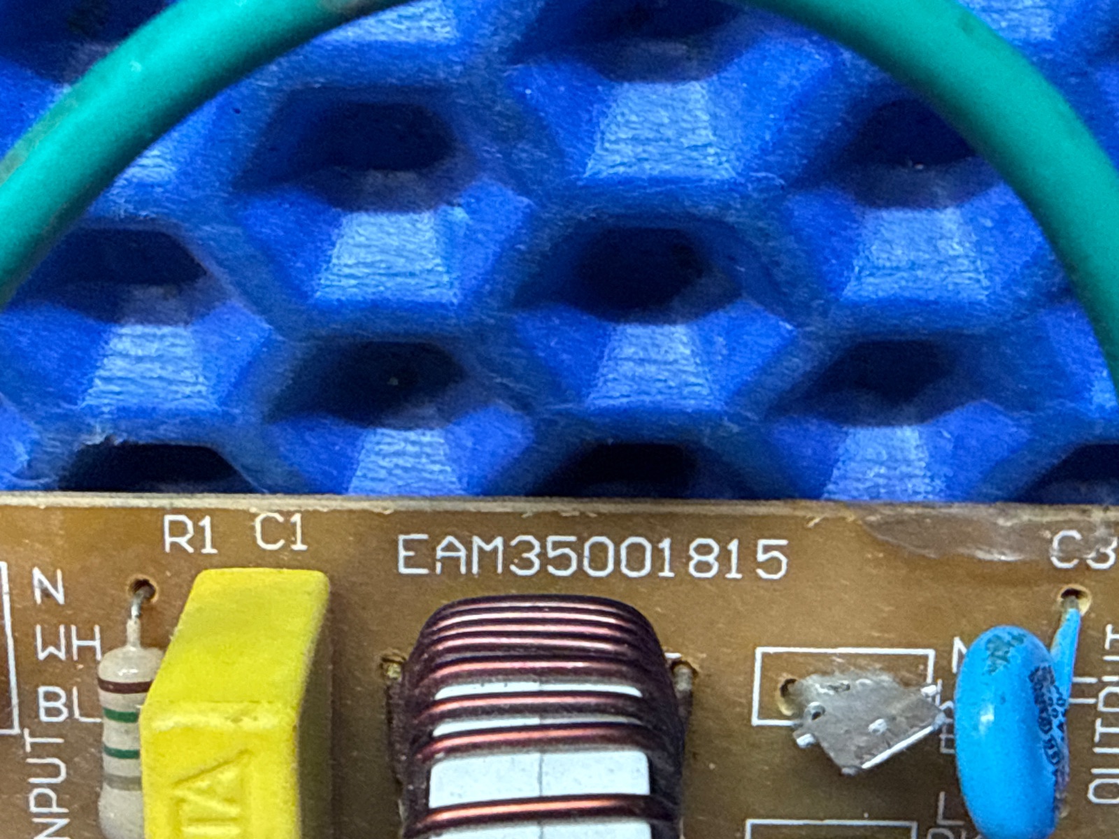 Сетевой фильтр СВЧ EAM35001815 — изображение 3