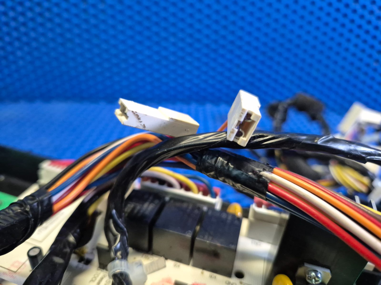 Панель управления TCH-UME7201W — изображение 2