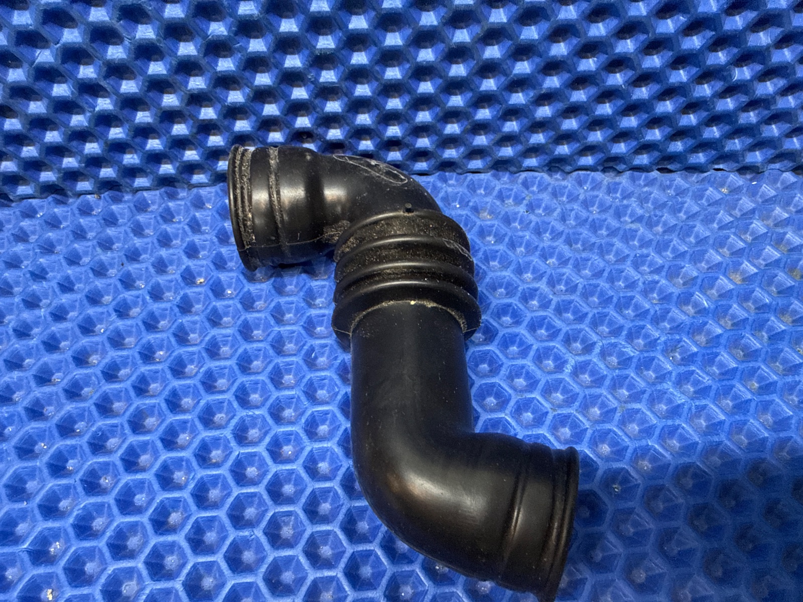 Патрубок 41035093 — изображение 4